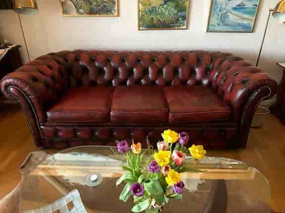 Chesterfield soffa och fåtölj