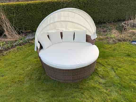 Comfort Garden Florens rund dubbelsolsäng
