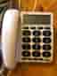 Doro PhoneEasy 312cs bordstelefon med stor display och stora knappar vit