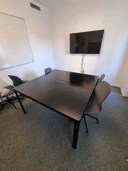 Ikea bekant konferensbord