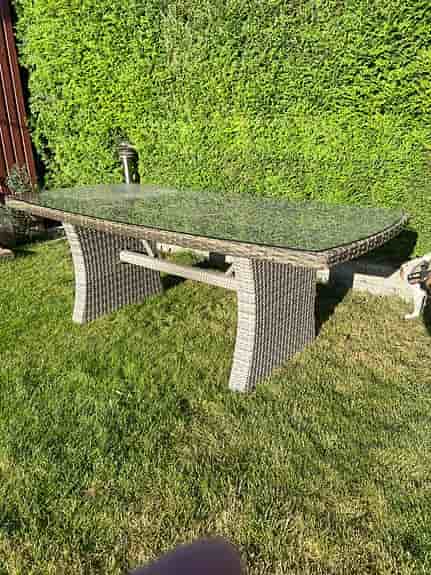 Trädgårdsbord