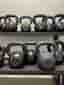 Komplett kettlebell-set med ställ för hemmagym (olika vikter)