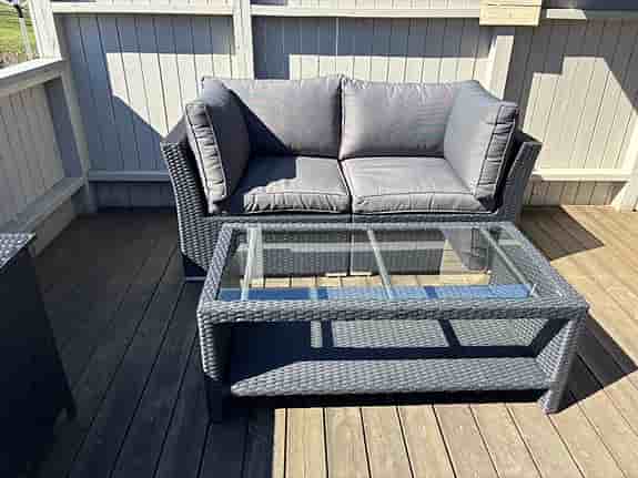 Okänt märke loungeset utemöbler rotting glasbord grå