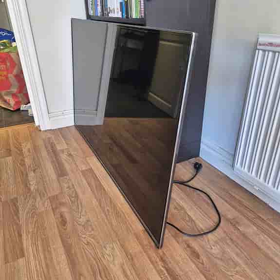 LG 55" (2015)