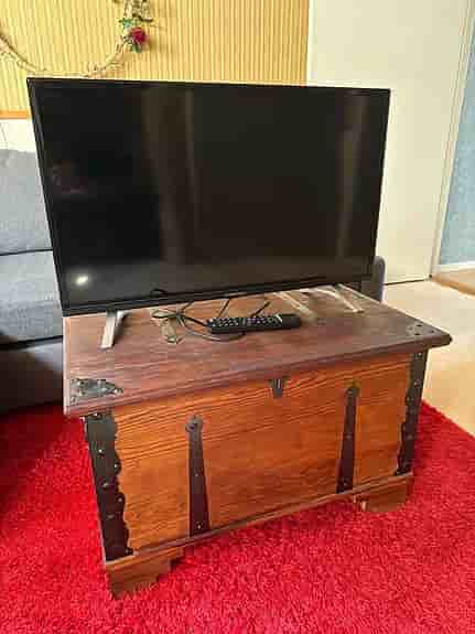 Thomson 32tum TV