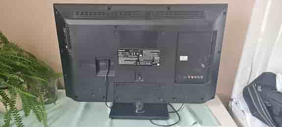 Panasonic Platt LCD/LED TV 32in Svart