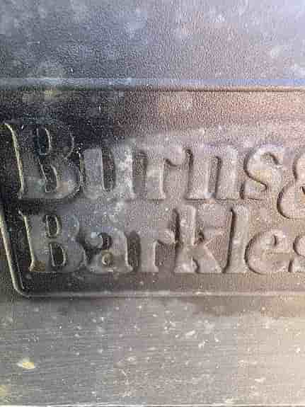 Burns & Barkles pizzaugn gas svart