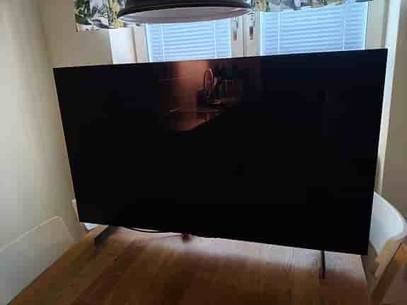 LG C4 4K OLED 42"