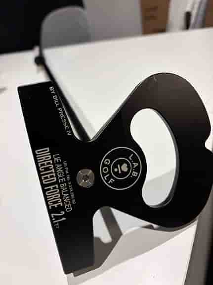L.A.B. Golf Directed Force 2.1 putter svart