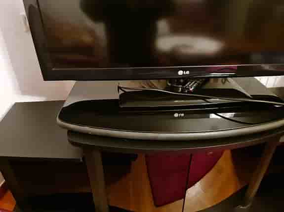 LG 42LK450N TV 42 tum svart