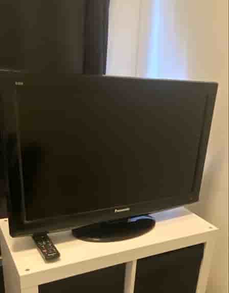 TV - Panasonic 32"