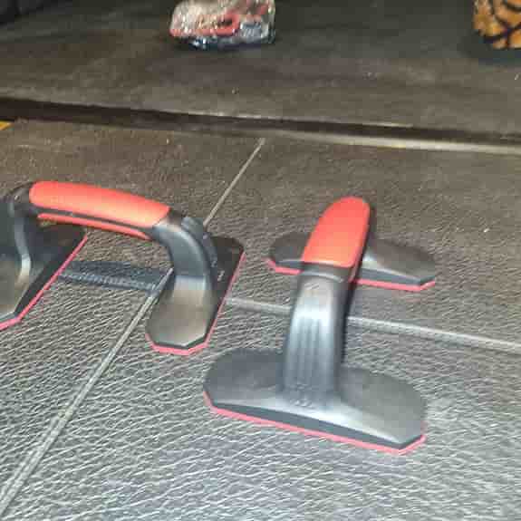 Push up bars PRO, lite dyrare mycket stabilare för oss lite grövre grabbar