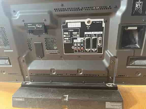 Panasonic TV svart 42 tum