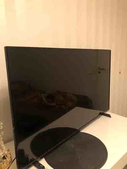 Philips 43PUS6704 43" 4K UHD TV med Ambilight