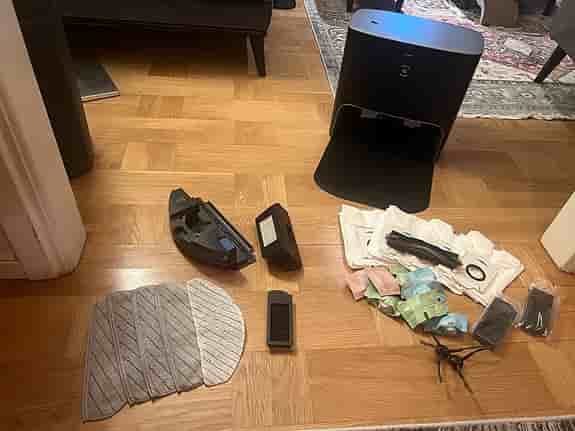 Ecovacs Deebot X1 Plus Dockningsstation med tillbehör – dammsugare saknas