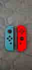 Nintendo Switch konsol med Joy-Con röd/blå