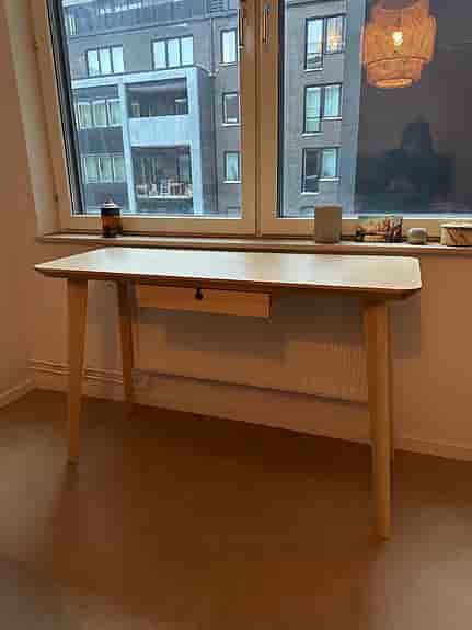 Skrivbord Lisabo IKEA