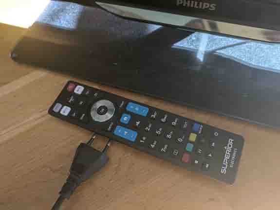 HDTV Philips 32"  (PFL 4208H/12)