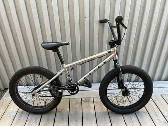 BMX Mongoose Legion L18 Sourcebmx