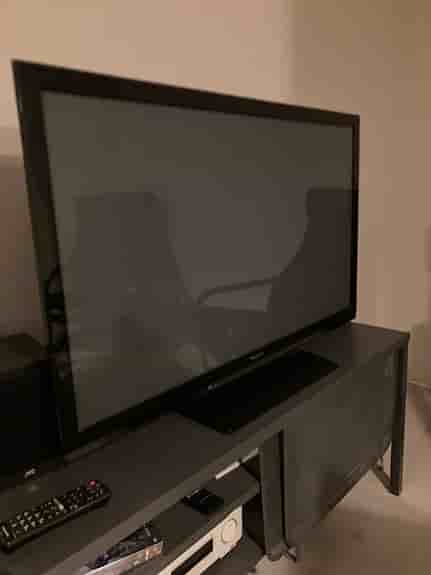 42 tums panasonic tv , HK hemmabioförstärkare