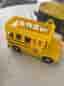 Cocomellon buss med figurer