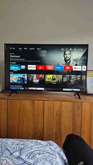 TCL 40ES565