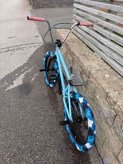 Fiction BMX
