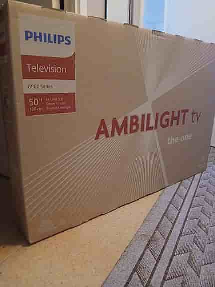 Philips Ambilight TV 50"