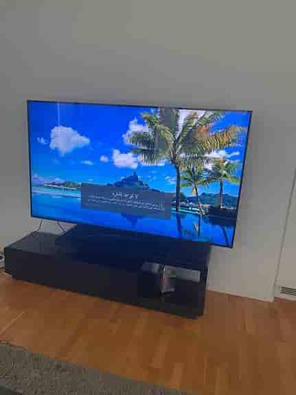 ✨ LG 75” Smart TV med TV-bänk – mycket fint skick ✨