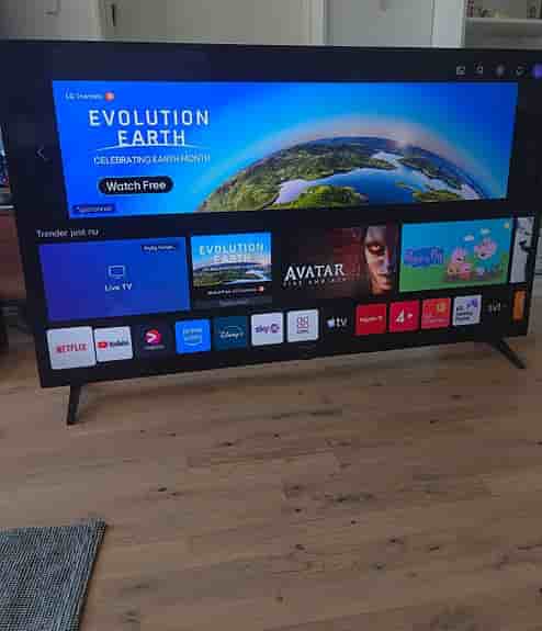 LG 65" 4K Smart-TV