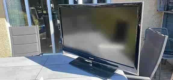 Sharp Aquos 42 tums tv