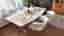 Vit matgrupp med bord och 4 stolar