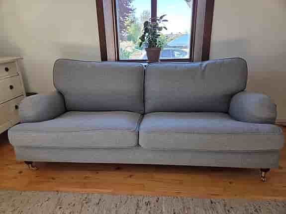 2,5-sits Howardsoffa