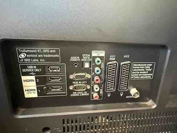 LG TV 32"