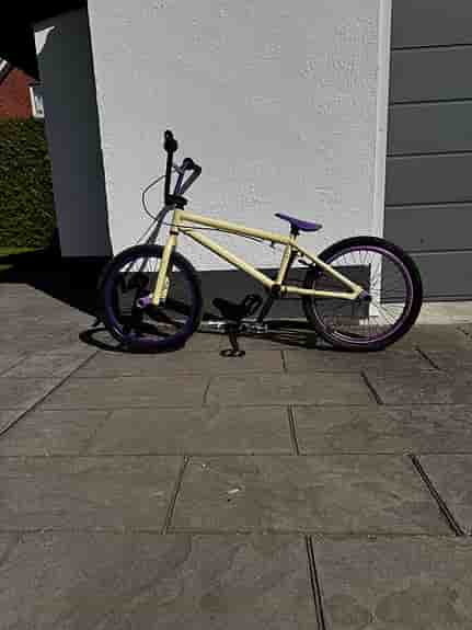 Mongoose BMX