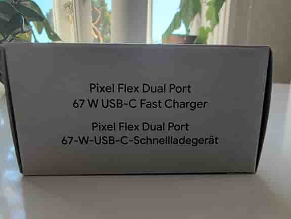 Oöppnad Pixel snabbladdare 67W (dual port)
