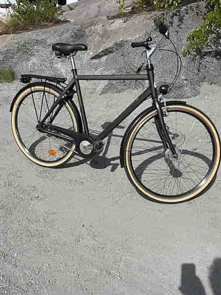 Monark herrcykel 28" ram 59 cm svart i perfekt skick
