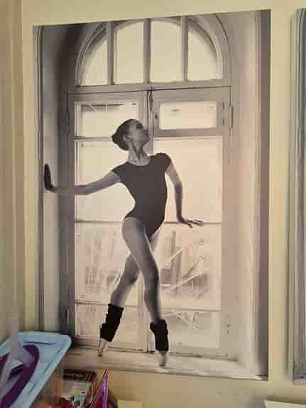 2st tavlor ballerina säljes