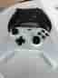 Microsoft Xbox One spelkonsol med handkontroller