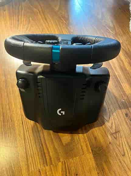 Logitech G923 TRUEFORCE, PS4, PS5,PC adapter ingår