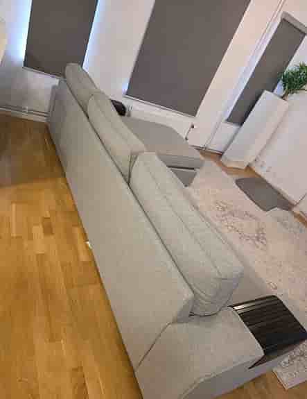 4-sits L-formad soffa i absolut nyskick!
