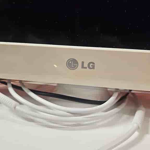 LG 32LS359T TV 32 tum vit