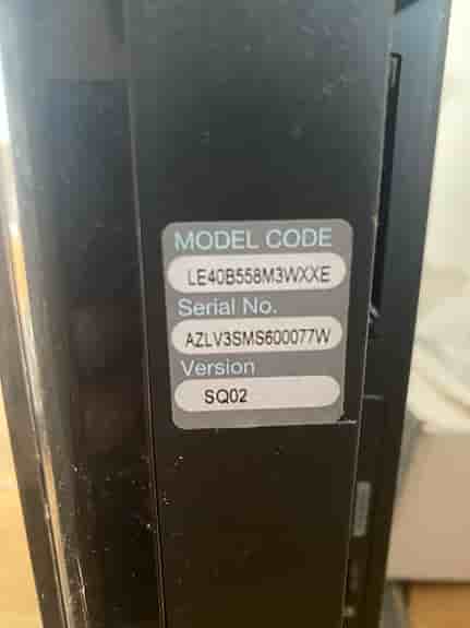 Samsung LE40B558M3WXXE TV 40 tum svart