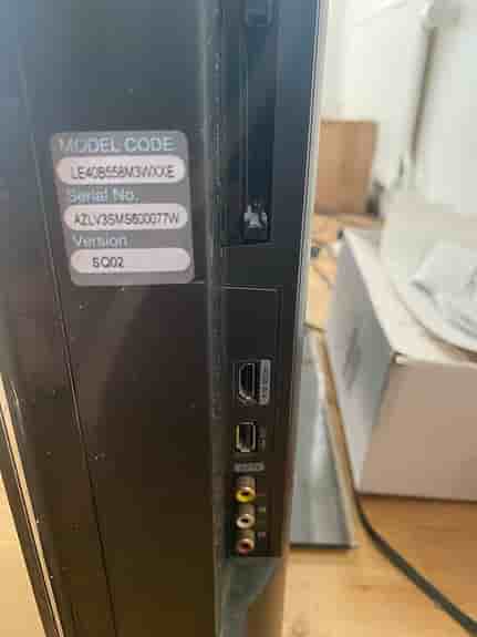Samsung LE40B558M3WXXE TV 40 tum svart