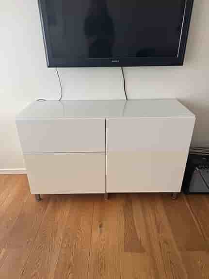 Byrå från ikea
