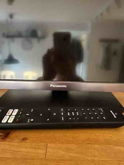 Panasonic TV-24S50AEZ 24" LED-TV svart