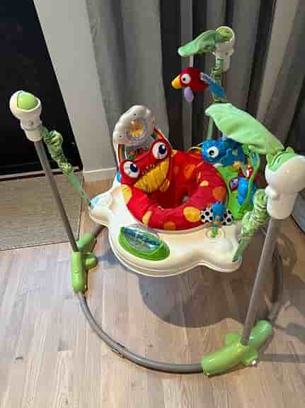 Fisher-Price hoppgunga / jumperoo för bebis