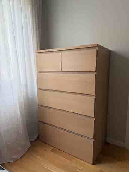 MALM BYRÅ 6 lådor