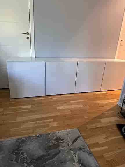 Bestå skåp
