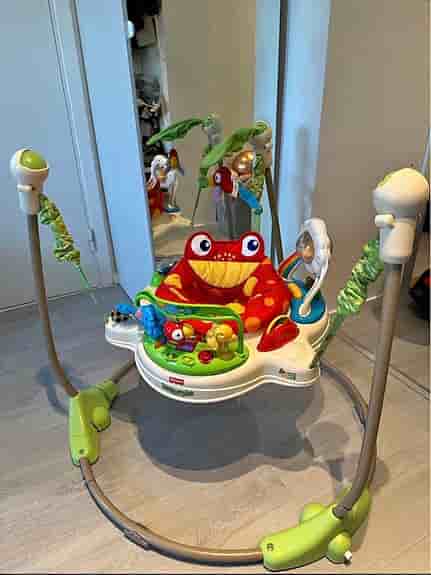 Fisher-Price hoppgunga/jumperoo groda med leksaker
